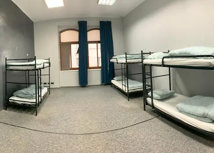 بيت شباب St46